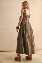 STITCH FRONT PLEATED DETAIL DRESS