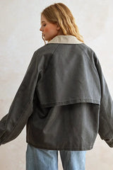 THE COLLAR CONTRASTED UTILITY JACKET