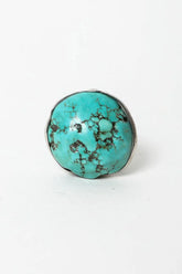 NATURAL VARIATION SPIRIT TURQUOISE STONE RING