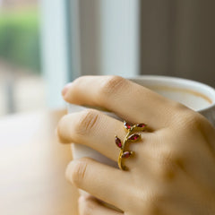 GOLD EMERALD LEAF VINE RING