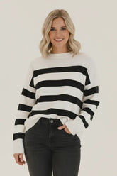STRIPED CREW NECK SWEATER