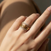 GOLDEN BOHO LAYERED RING SET