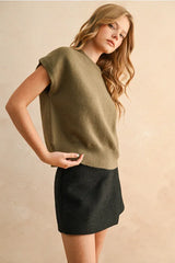 LOOSE FIT SHORT SLEEVE SWEATER TOP