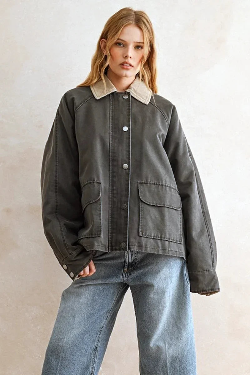 THE COLLAR CONTRASTED UTILITY JACKET