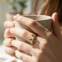 GOLD EMERALD LEAF VINE RING