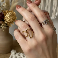 GOLD WAVY FREE SIZE RING